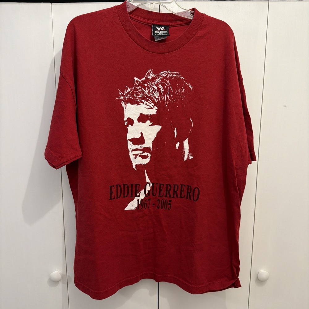 VTG Y2K WWE Eddie Guerrero Viva La Raza EG Memorial‎ Shirt Size XXL 2002 Tag